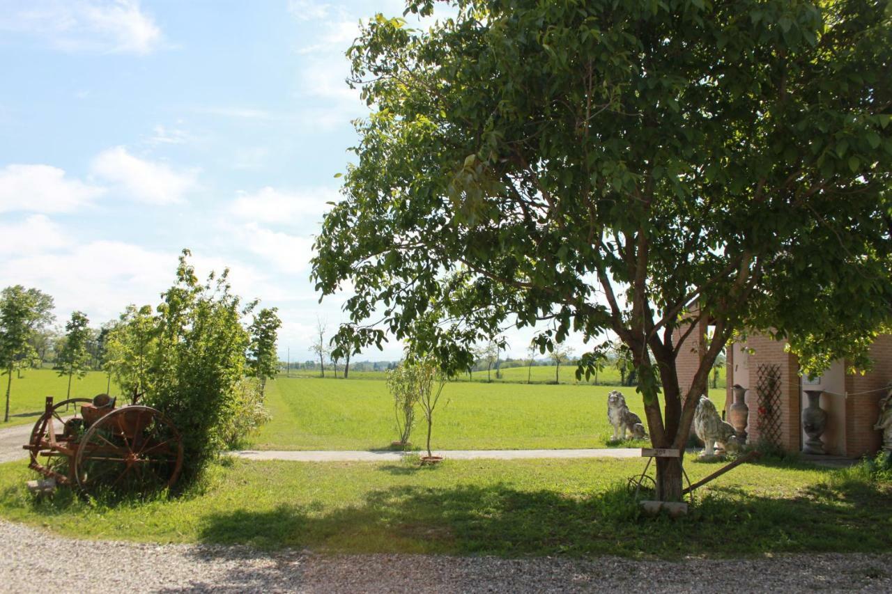New Flowers Farm B&B ノチェート エクステリア 写真